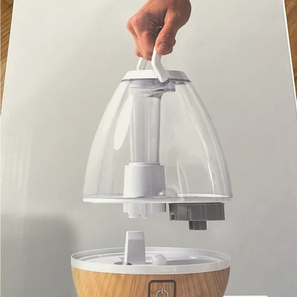 Ultrasound Humidifier - Picture 3 of 4